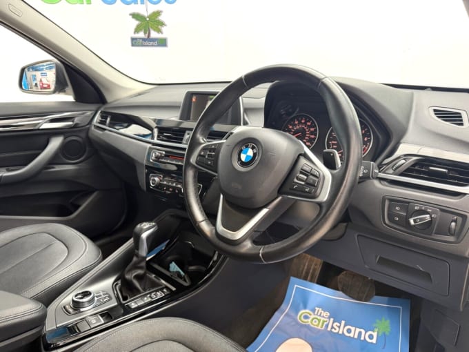 2025 BMW X1