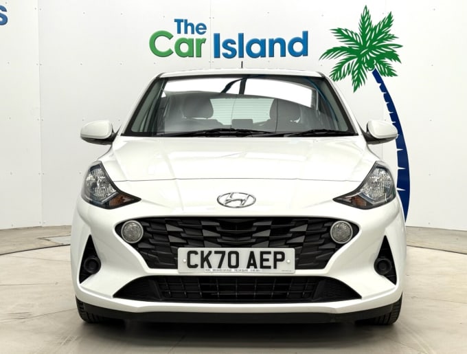 2025 Hyundai I10