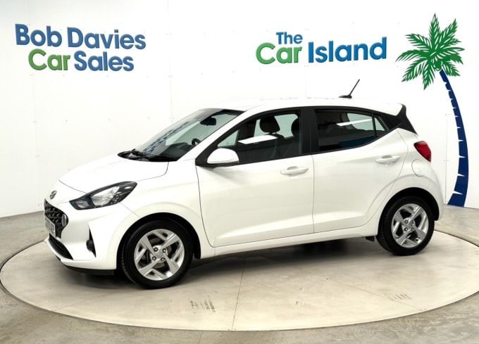 2025 Hyundai I10