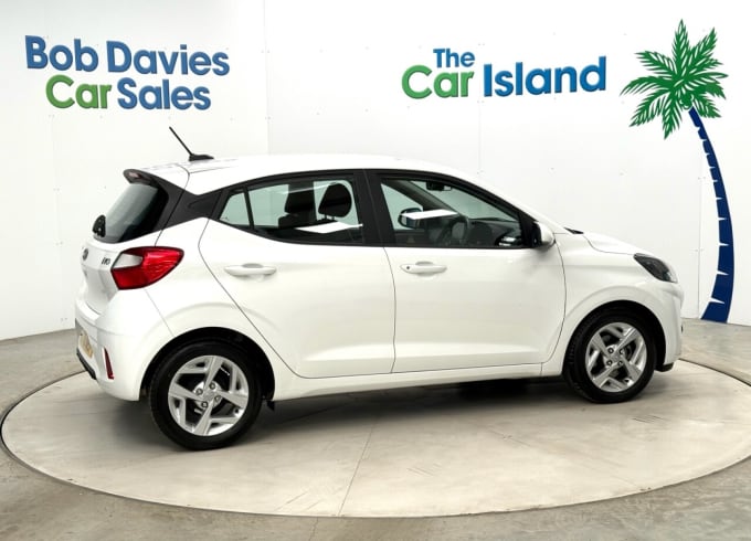 2025 Hyundai I10
