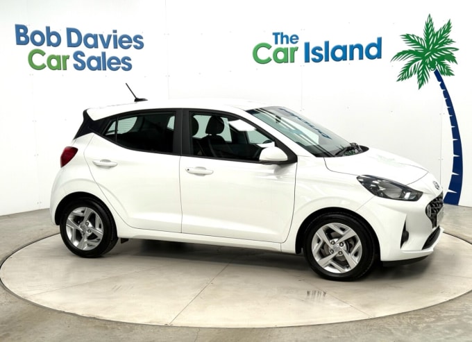 2025 Hyundai I10