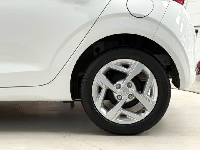 2025 Hyundai I10