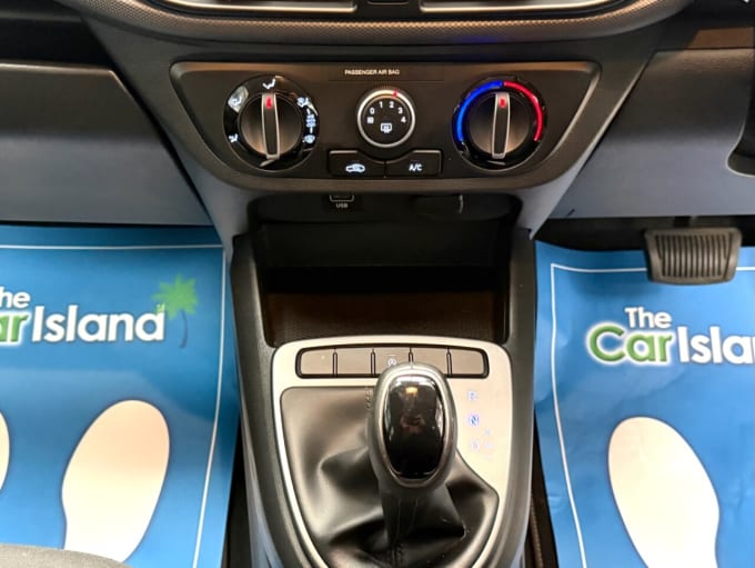 2025 Hyundai I10