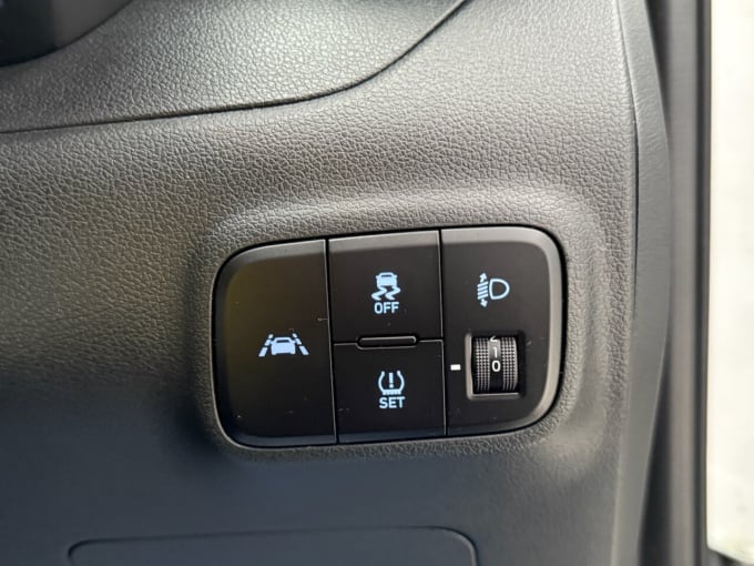 2025 Hyundai I10