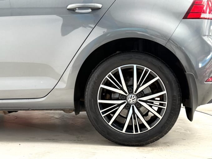 2025 Volkswagen Golf