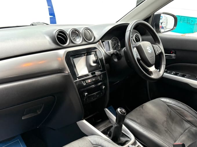 2025 Suzuki Vitara