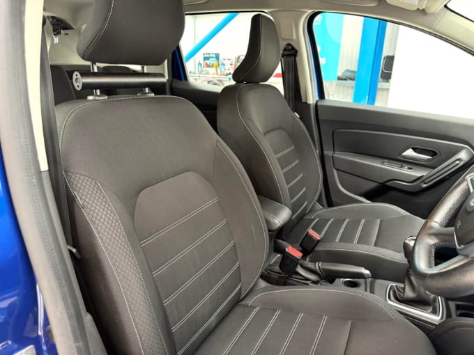 2025 Dacia Duster