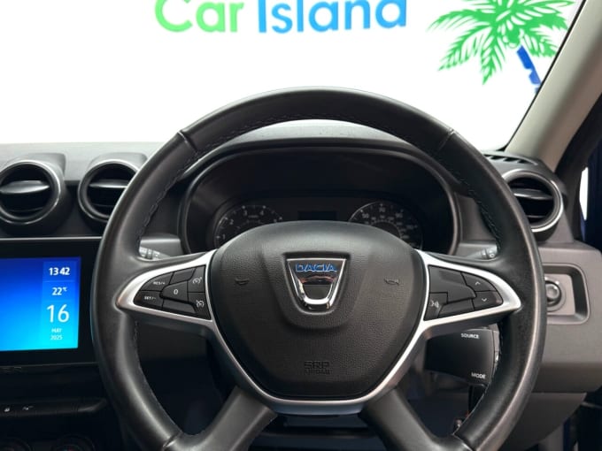 2025 Dacia Duster
