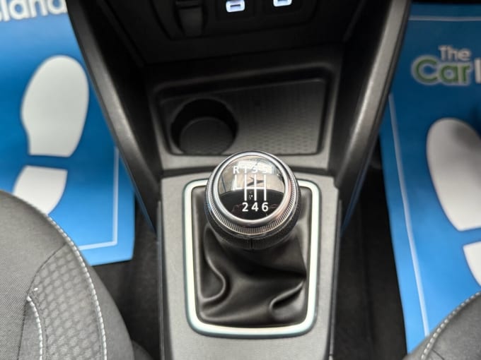 2025 Dacia Duster