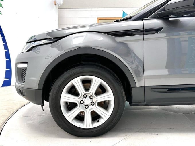 2025 Land Rover Range Rover Evoque