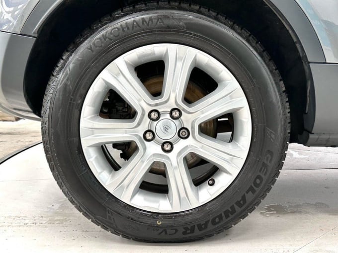2025 Land Rover Range Rover Evoque