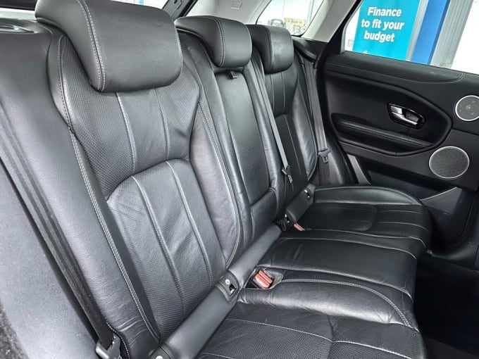 2025 Land Rover Range Rover Evoque