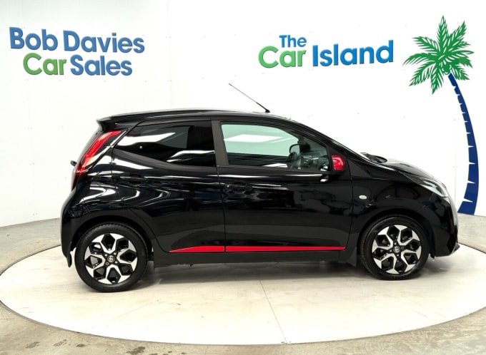 2025 Toyota Aygo