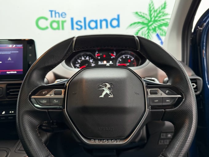 2025 Peugeot Rifter