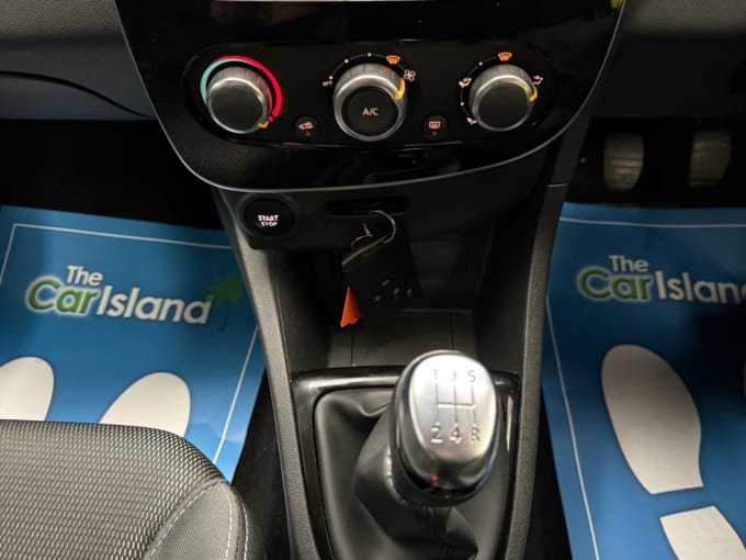 2025 Renault Clio