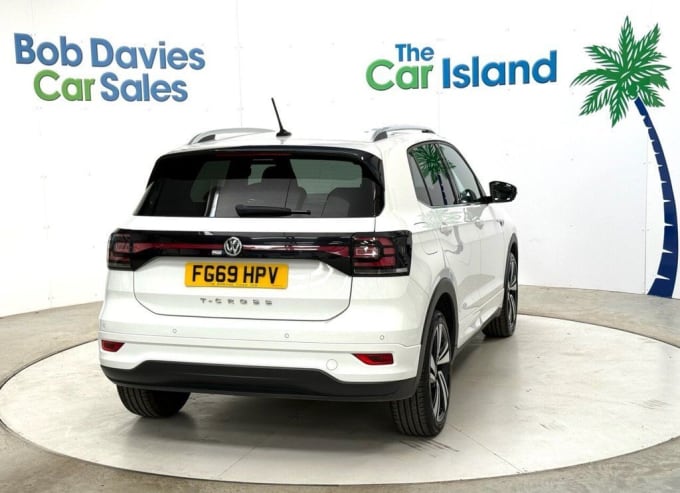 2025 Volkswagen T-cross