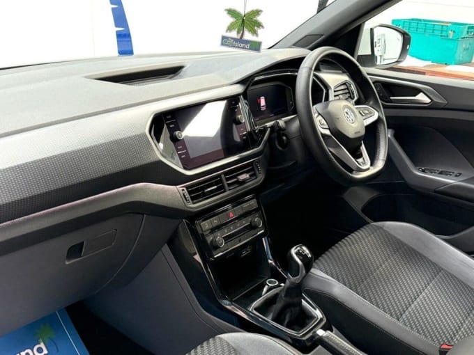 2025 Volkswagen T-cross
