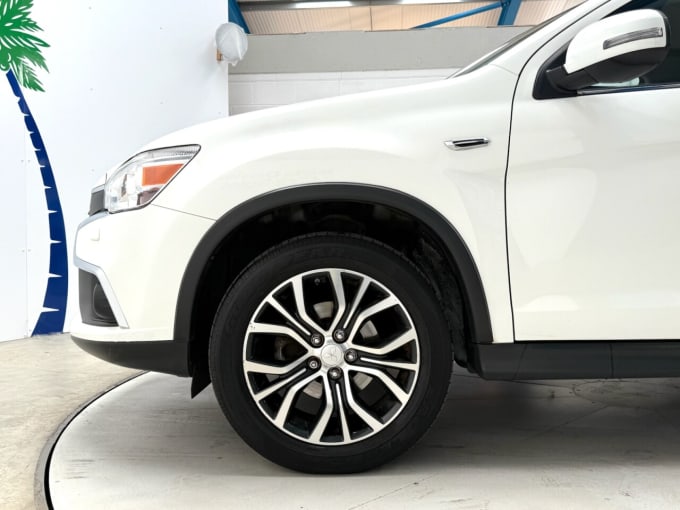 2025 Mitsubishi Asx