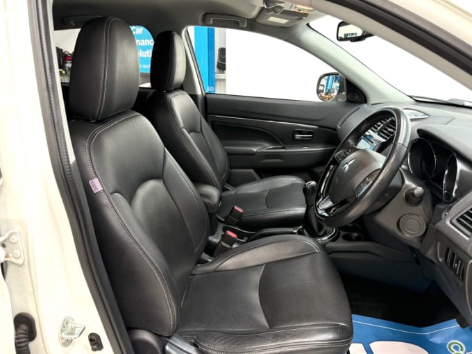 2025 Mitsubishi Asx