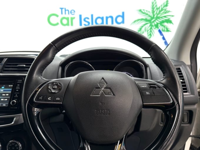 2025 Mitsubishi Asx