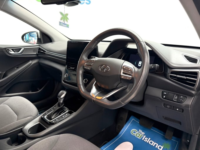 2025 Hyundai Ioniq