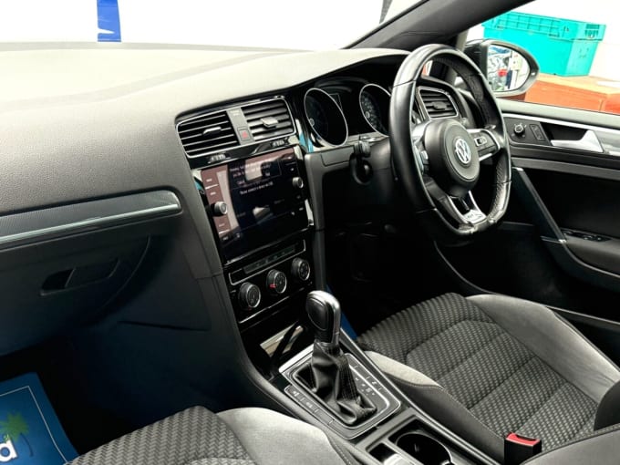 2018 Volkswagen Golf