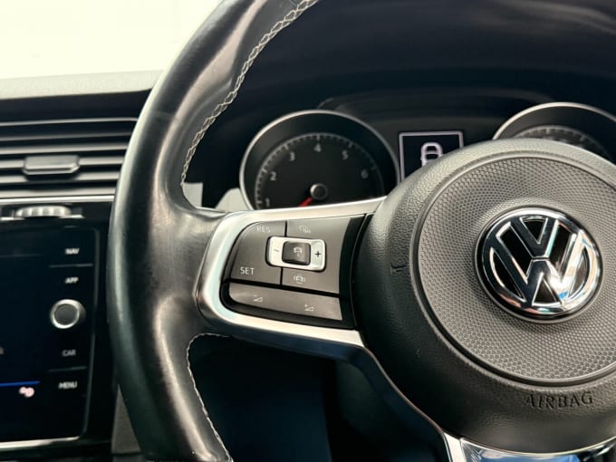 2018 Volkswagen Golf
