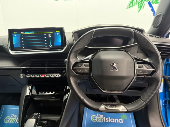 2025 Peugeot E-2008
