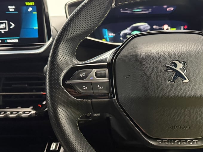 2025 Peugeot E-2008