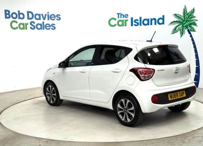 2025 Hyundai I10