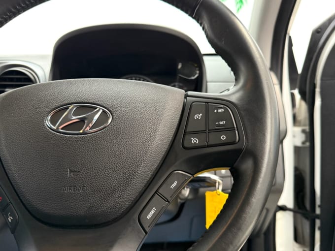 2025 Hyundai I10