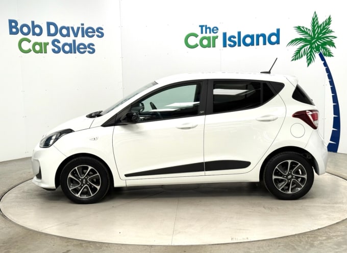2025 Hyundai I10