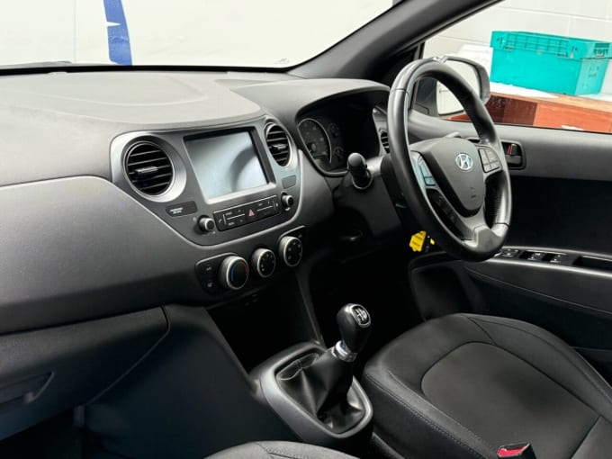 2025 Hyundai I10