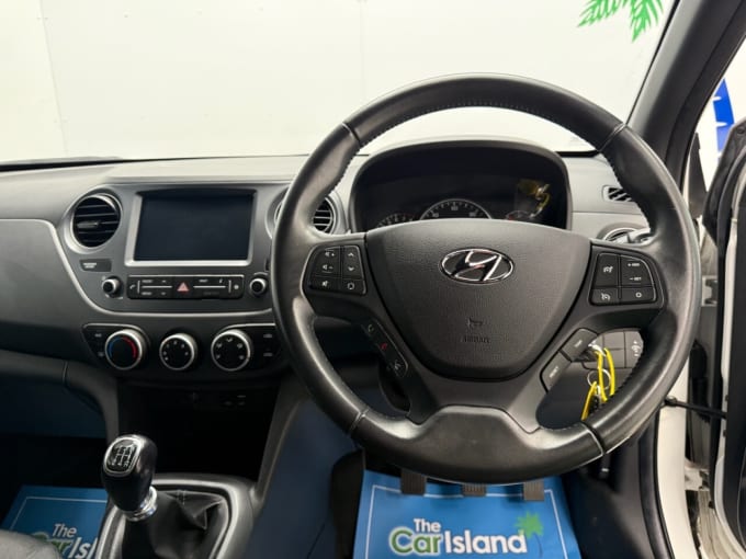 2025 Hyundai I10