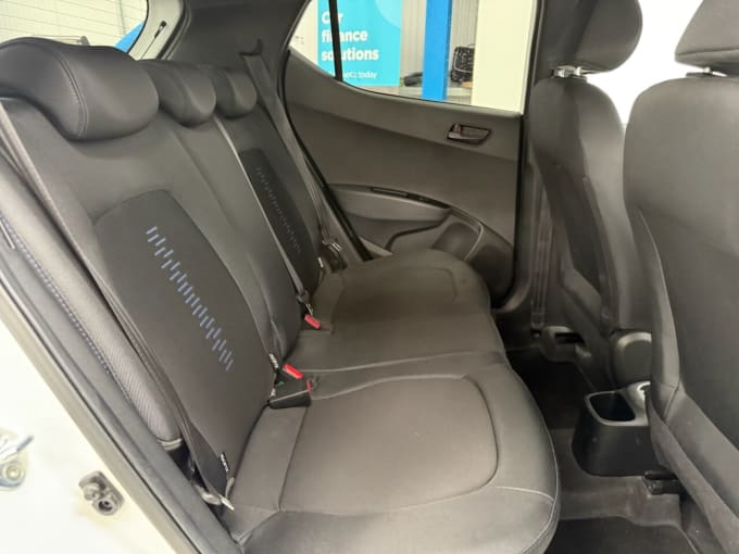 2025 Hyundai I10
