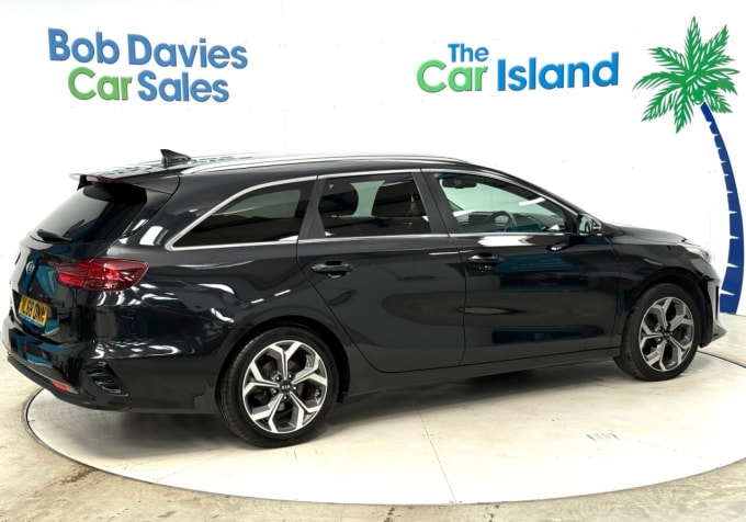2025 Kia Ceed