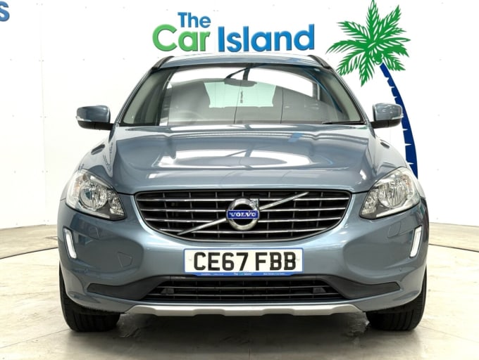 2025 Volvo Xc60