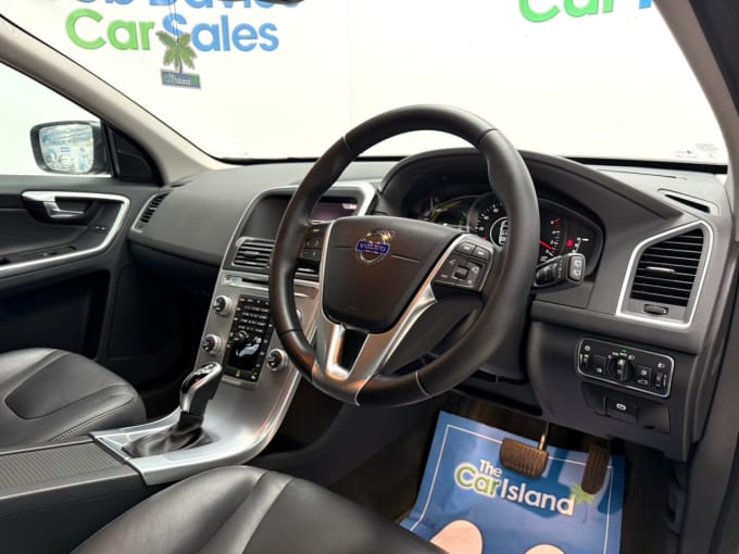 2025 Volvo Xc60