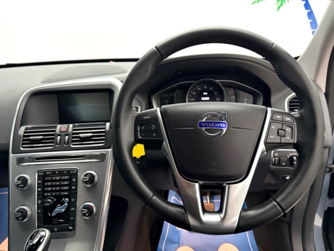 2025 Volvo Xc60