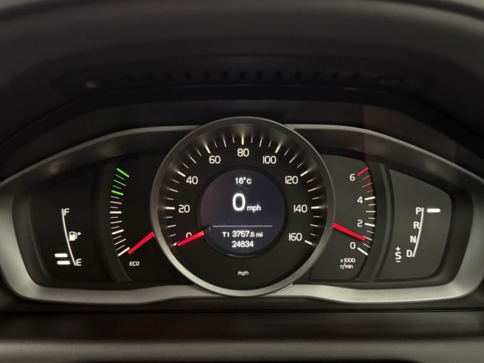 2025 Volvo Xc60
