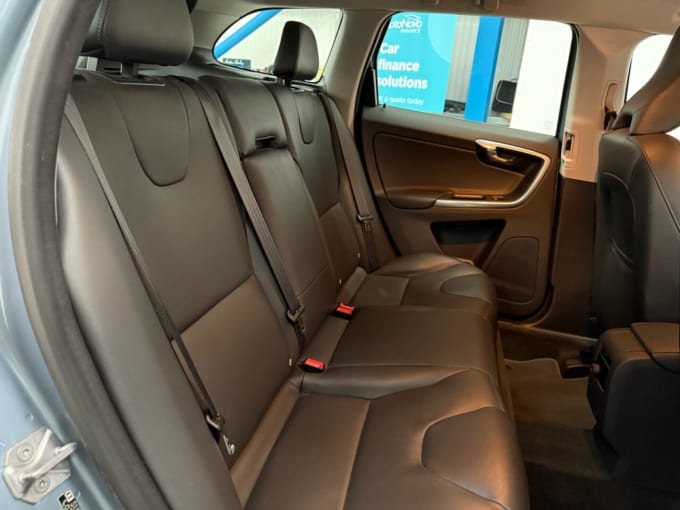 2025 Volvo Xc60