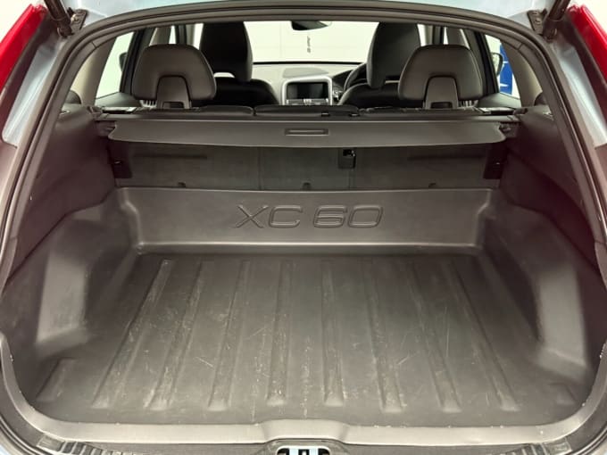 2025 Volvo Xc60