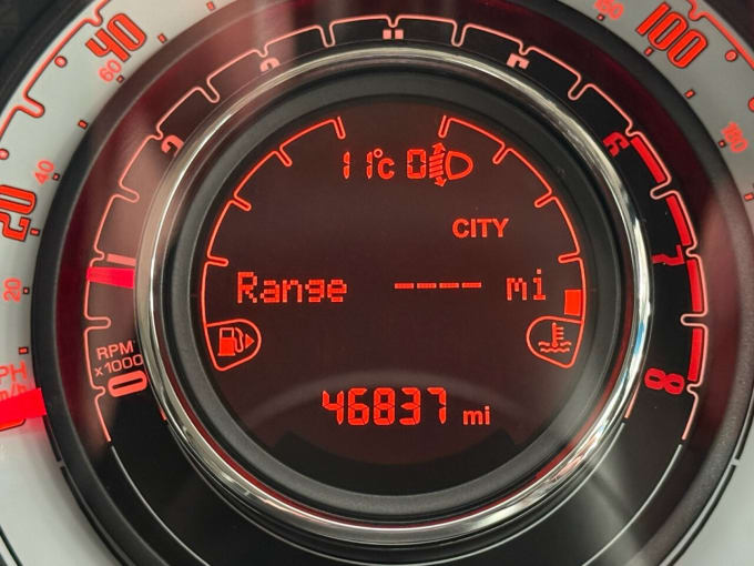2025 Fiat 500c