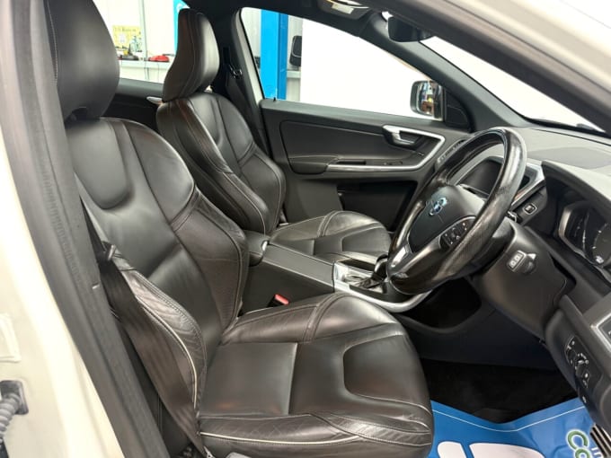 2025 Volvo Xc60