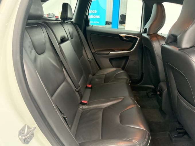 2025 Volvo Xc60