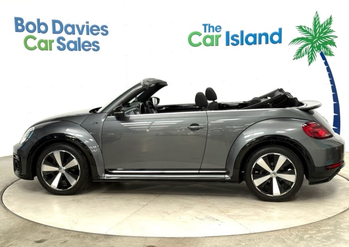2025 Volkswagen Beetle