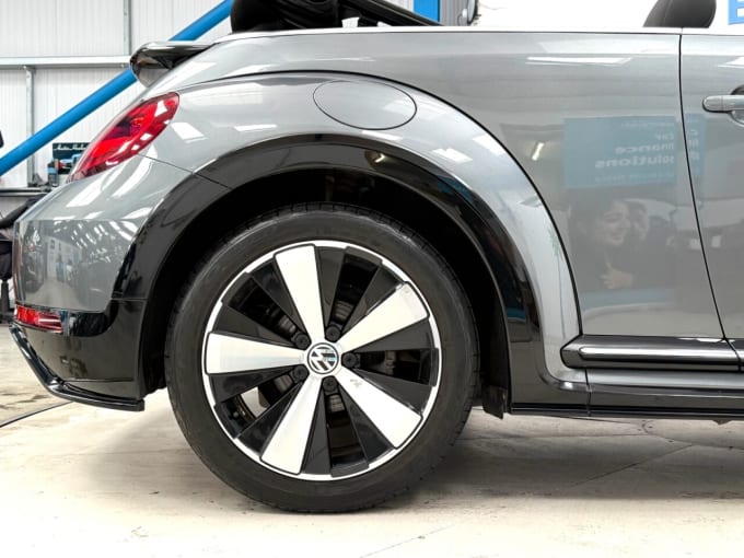 2025 Volkswagen Beetle