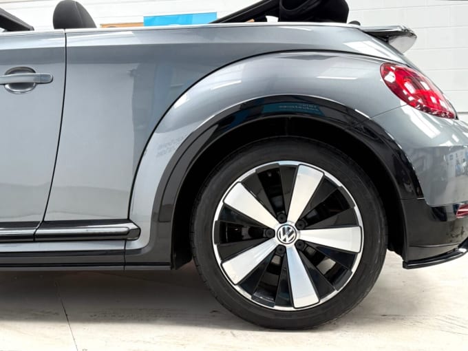 2025 Volkswagen Beetle