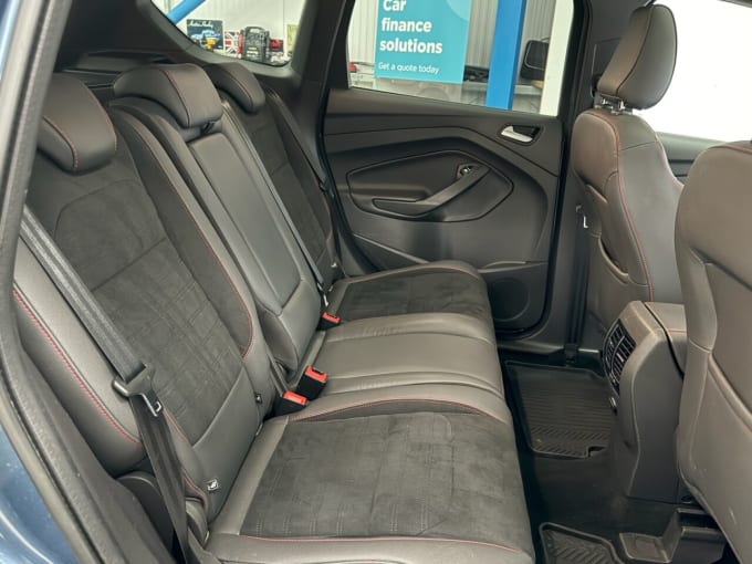 2025 Ford Kuga