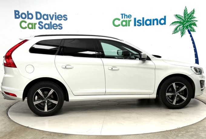 2025 Volvo Xc60